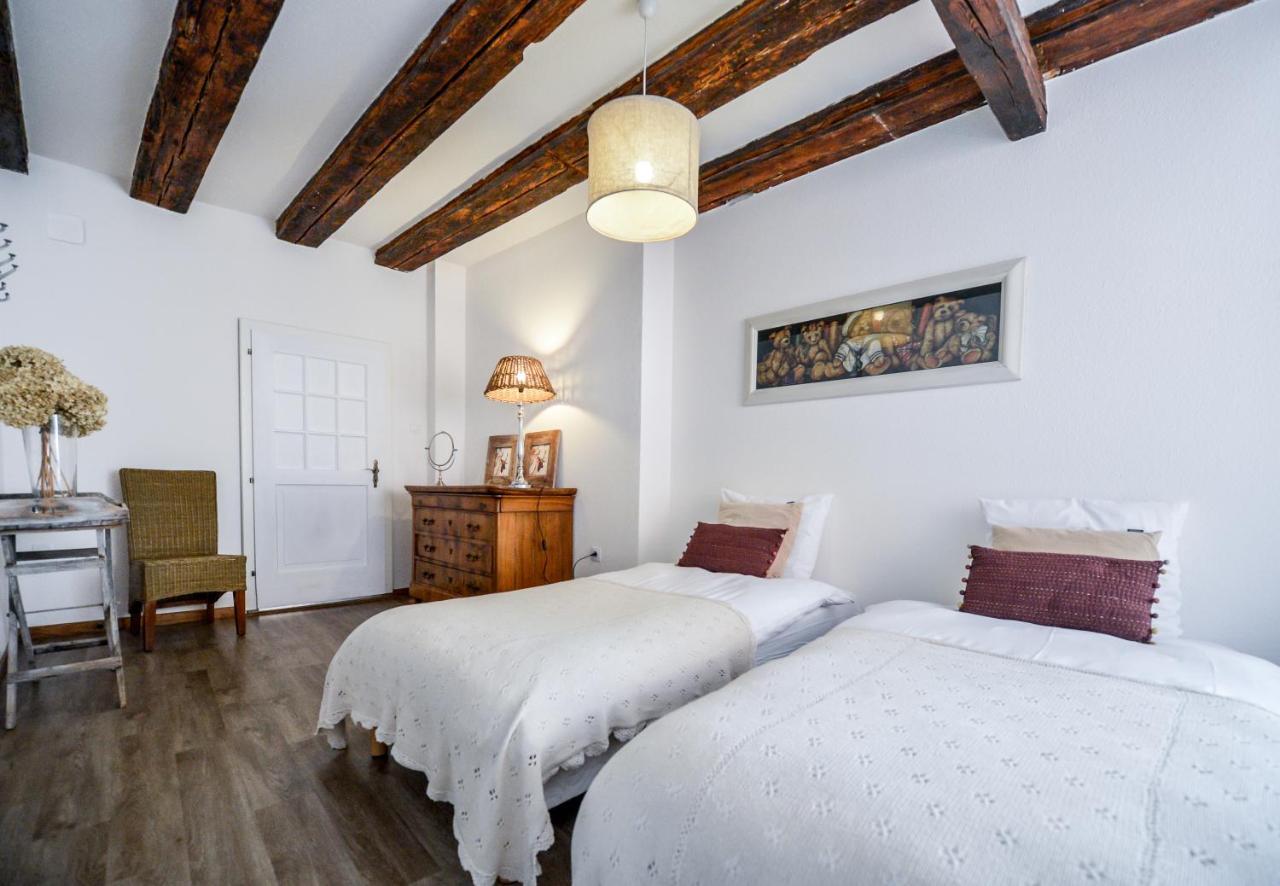 Les Appartements De Louise Riquewihr Exterior foto